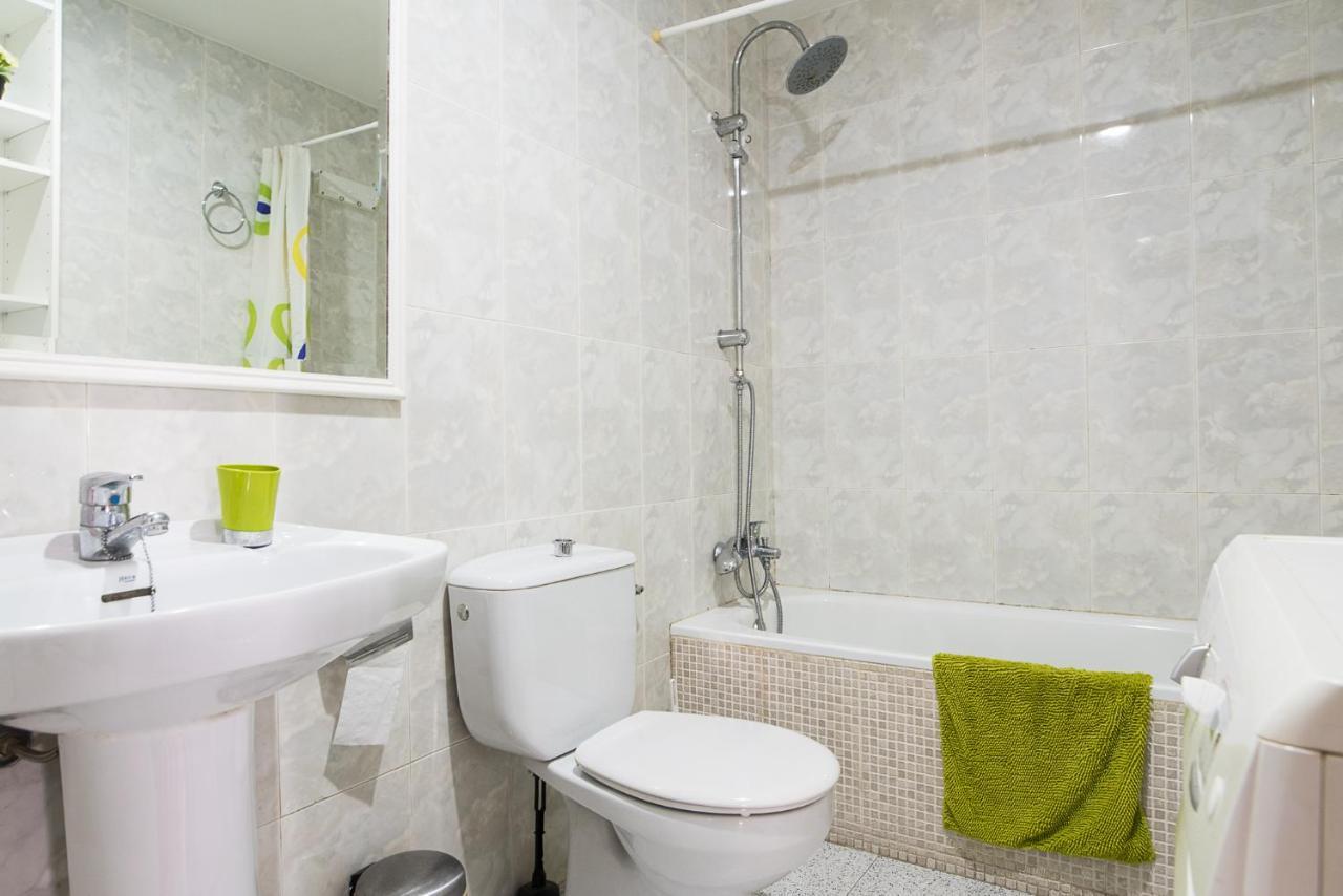 Malagaonbeach 1 - Two Bedrooms - Up To 3 People - 10 Meters Beach Esterno foto