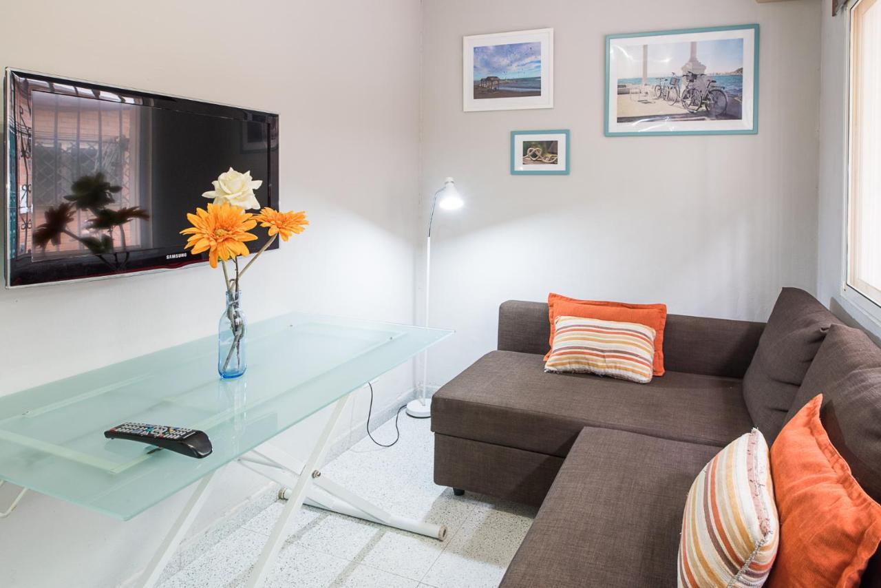 Malagaonbeach 1 - Two Bedrooms - Up To 3 People - 10 Meters Beach Esterno foto