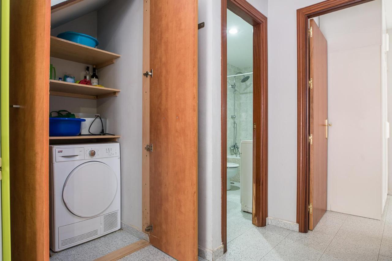 Malagaonbeach 1 - Two Bedrooms - Up To 3 People - 10 Meters Beach Esterno foto