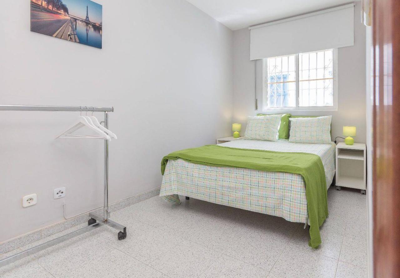 Malagaonbeach 1 - Two Bedrooms - Up To 3 People - 10 Meters Beach Esterno foto