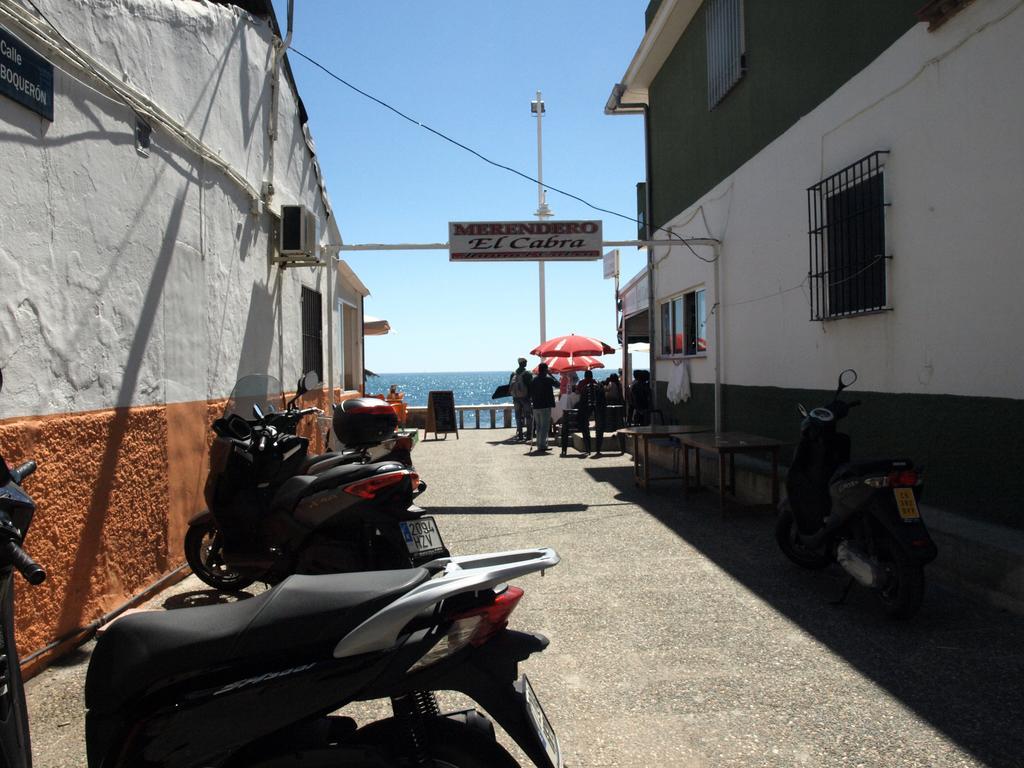 Malagaonbeach 1 - Two Bedrooms - Up To 3 People - 10 Meters Beach Camera foto